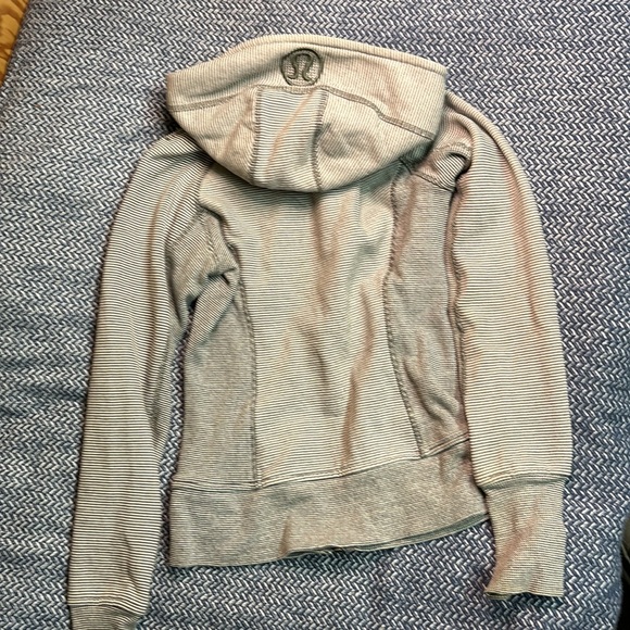 Lululemon Athletica Wonens Scuba Hoodie *Rocksteady** Size 2 - Picture 8 of 11